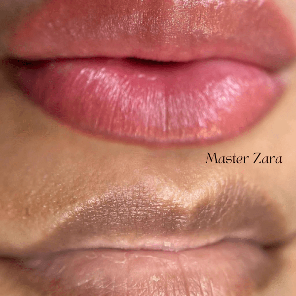 lip blushing treatment